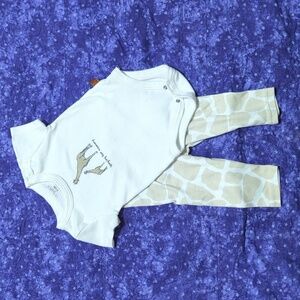 Onesie and matching pants giraffe 3-6m